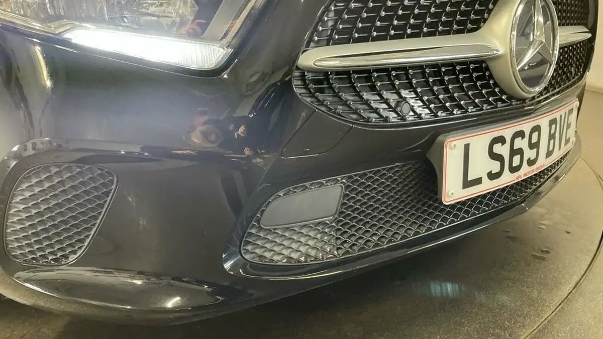 2019-mercedes-benz-a-class-13-a180-se-big-10