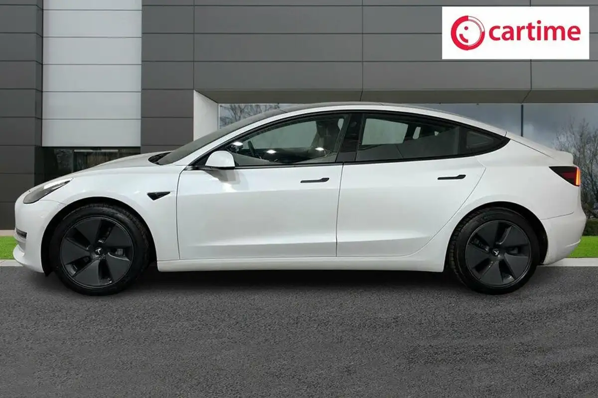2020-tesla-model-3-e-long-range-big-2