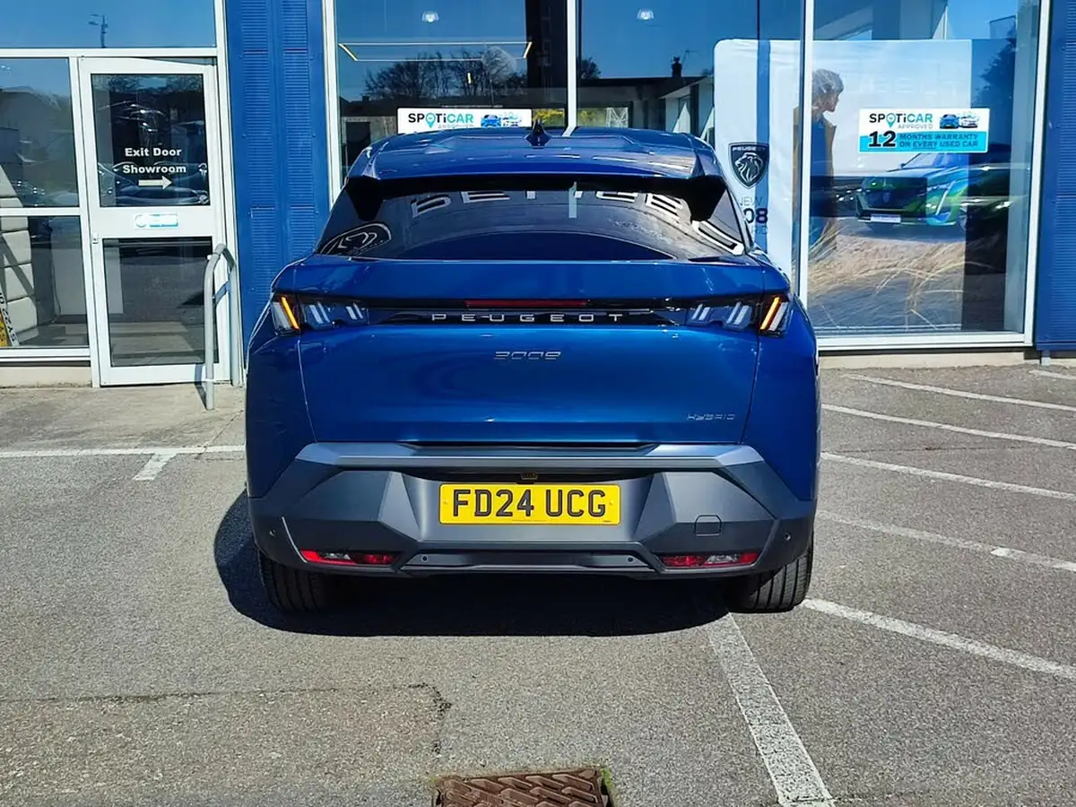 2024-peugeot-3008-suv-12-puretech-allure-136ps-hybrid-e-dsc6-big-2