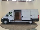 2023-peugeot-boxer-22-bluehdi-professional-premium-435-l4h2-small-4