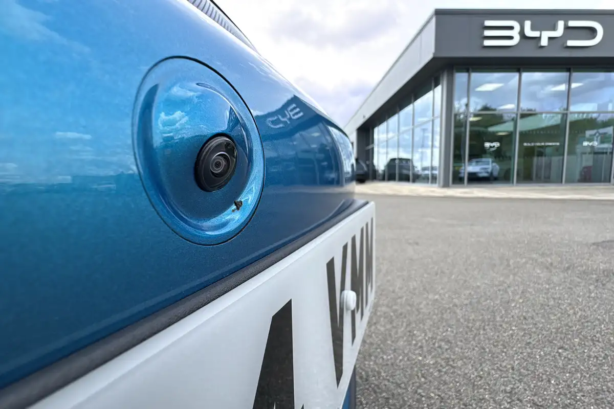 2024-byd-dolphin-e-design-big-35