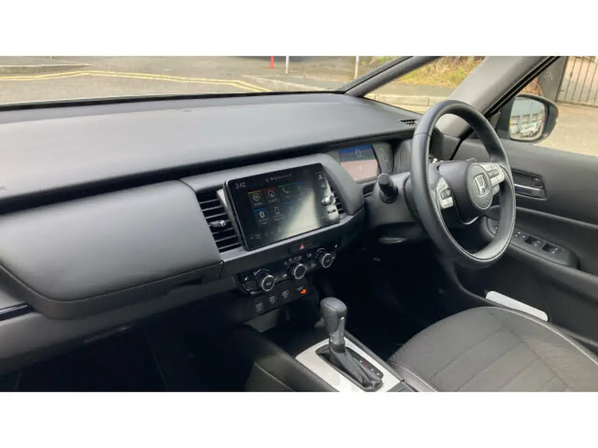 2023-honda-jazz-15-i-mmd-crosstar-advance-big-1