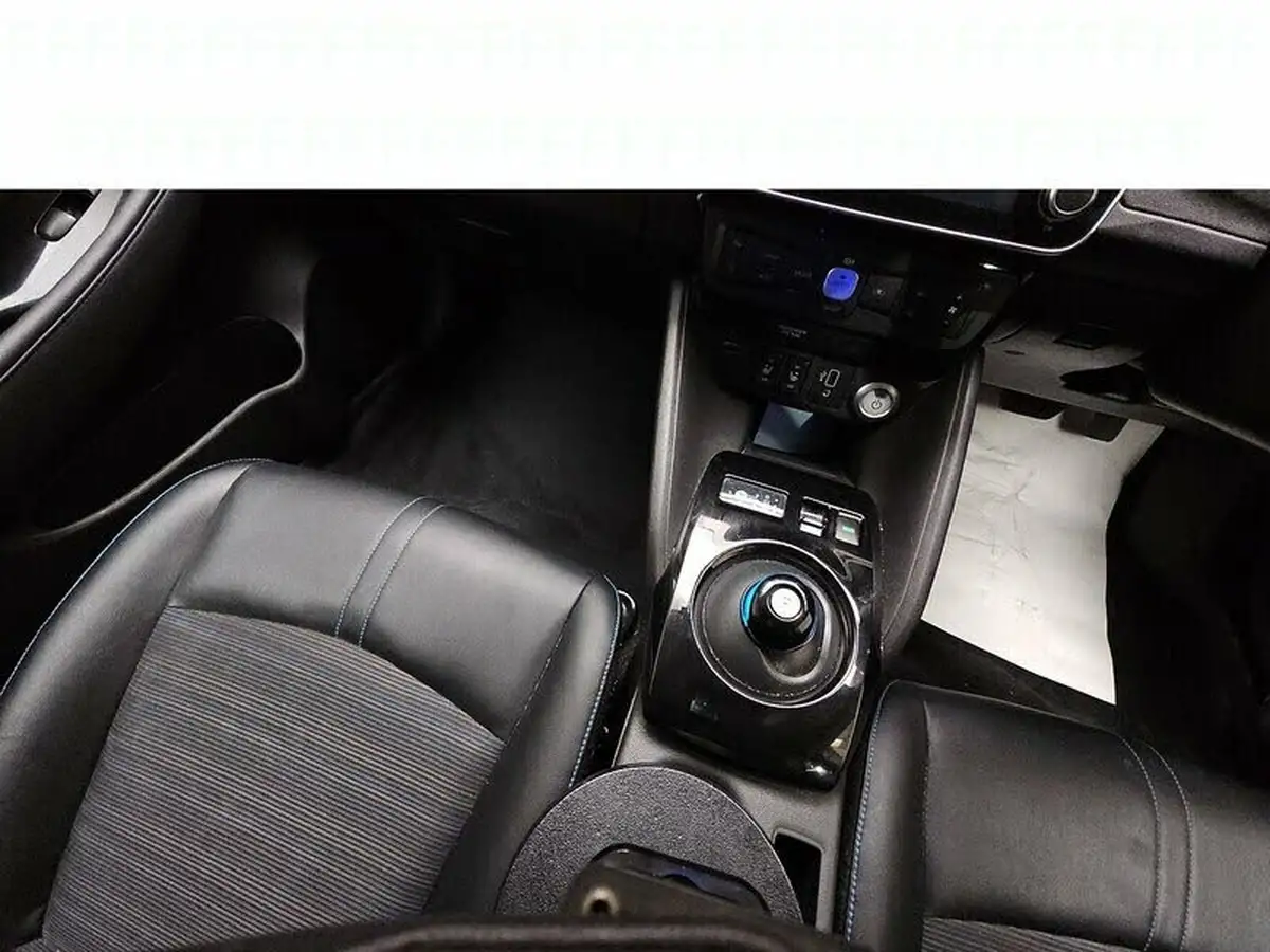 2020-nissan-leaf-e-n-connecta-big-2