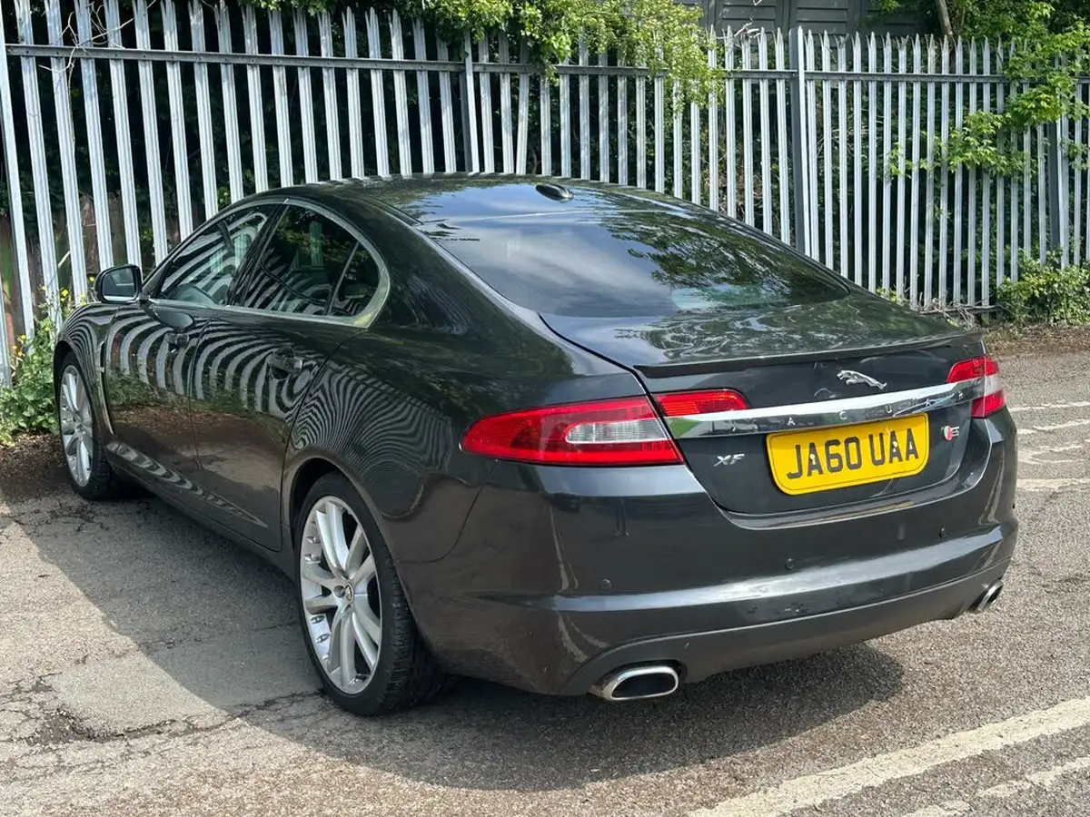 2010-jaguar-xf-30td-s-premium-luxury-big-4