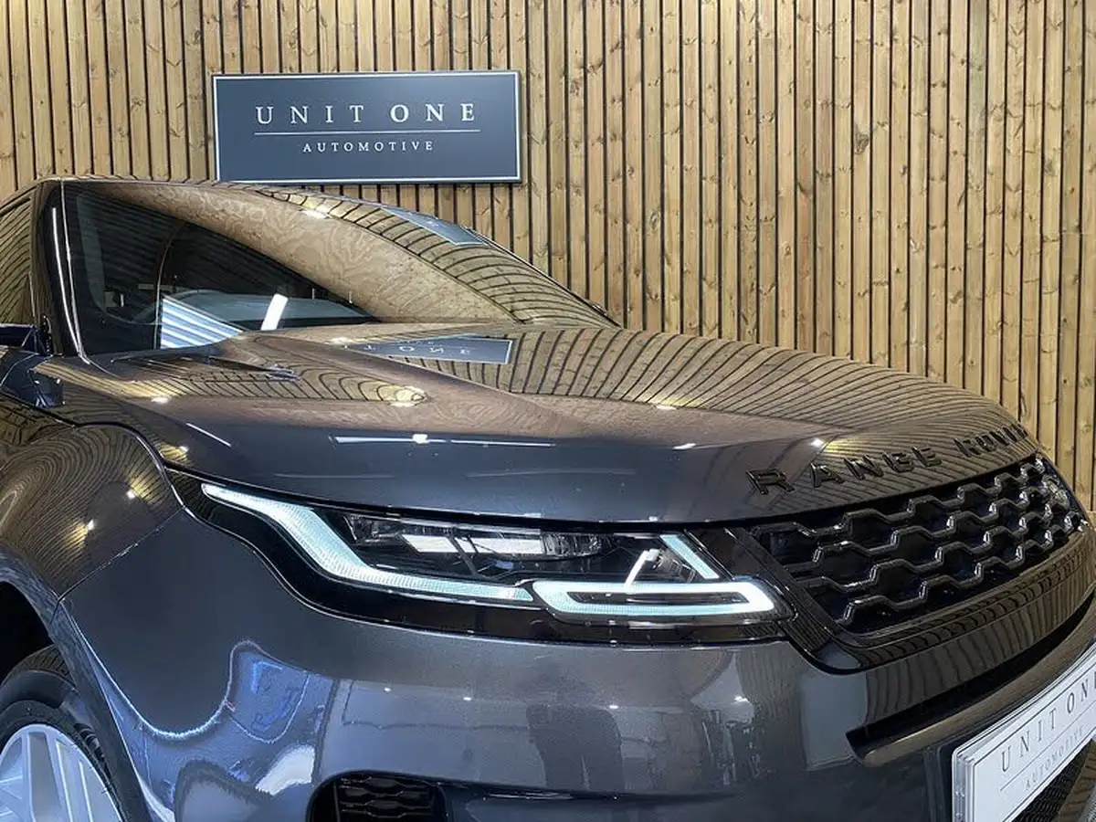 2021-land-rover-range-rover-evoque-15-p300e-r-dynamic-se-big-46