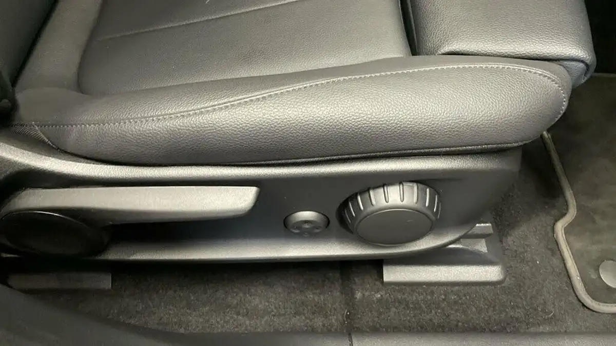 2024-mercedes-benz-eqa-e-eqa-250-sport-executive-big-23