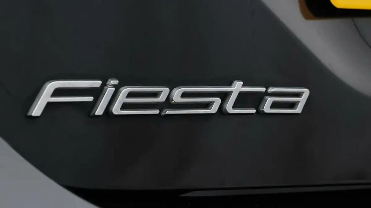 2023-ford-fiesta-10t-st-line-x-100ps-big-21