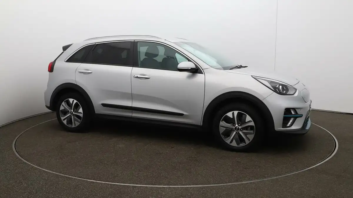 2021-kia-e-niro-ev-3-big-37