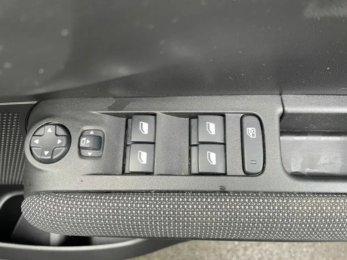 2019-citroen-c3-aircross-12-puretech-flair-110ps-ss-big-19