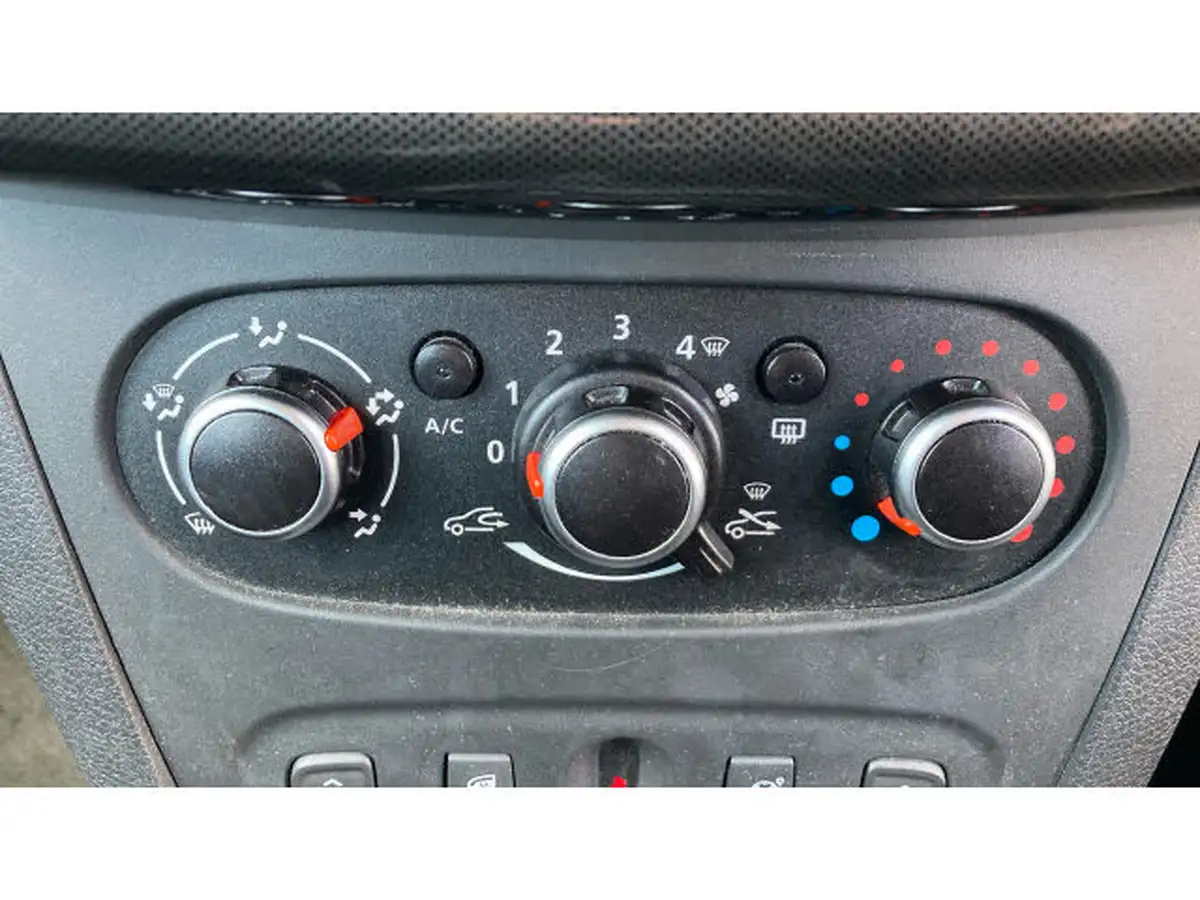 2019-dacia-sandero-stepway-09-tce-comfort-big-22