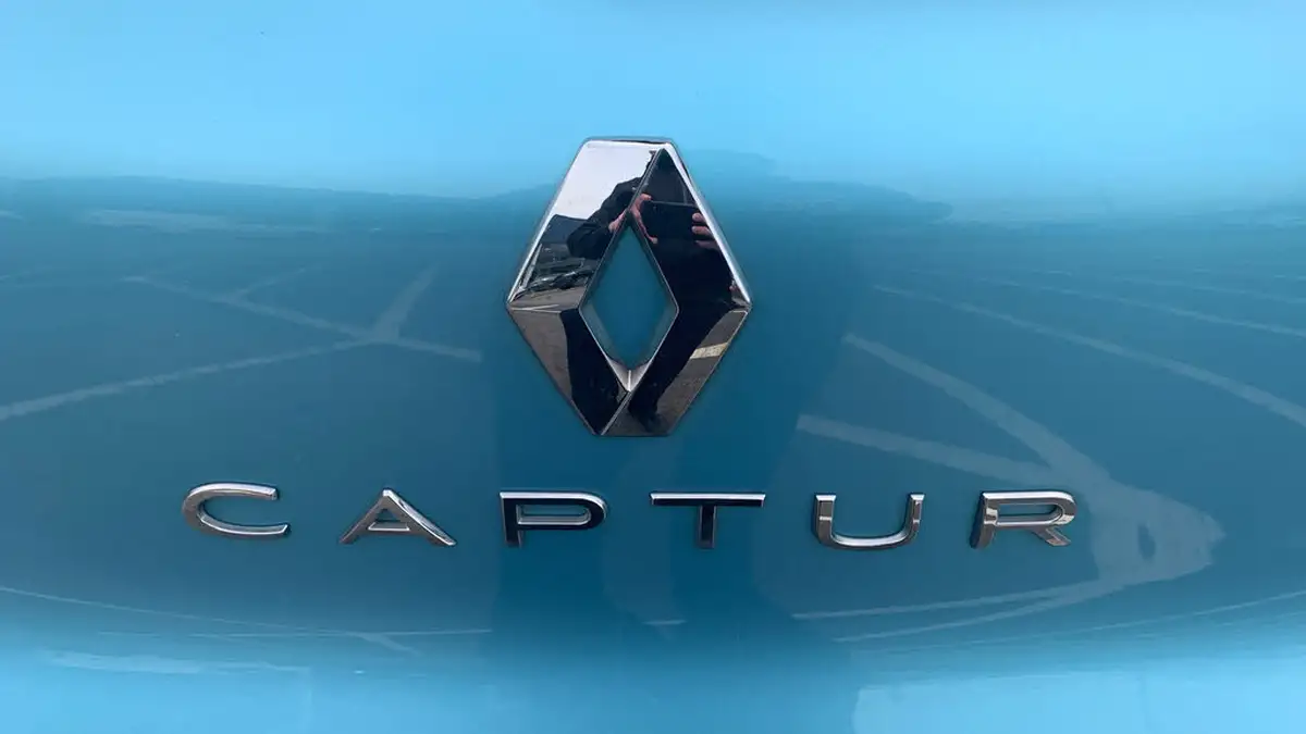 2021-renault-captur-13-tce-iconic-140ps-edc-auto-big-25