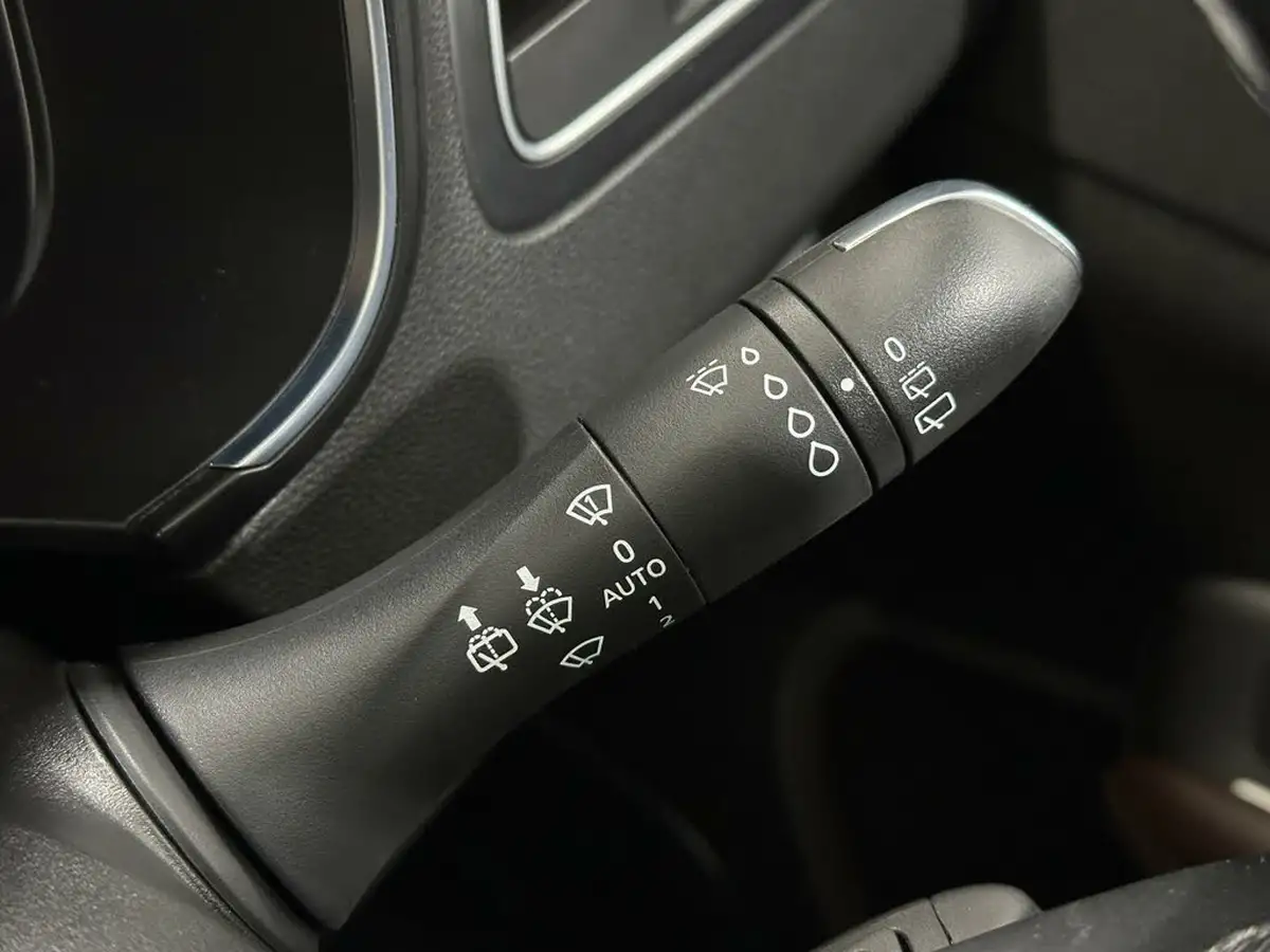 2017-renault-koleos-20dci-signature-nav-x-tronic-big-14