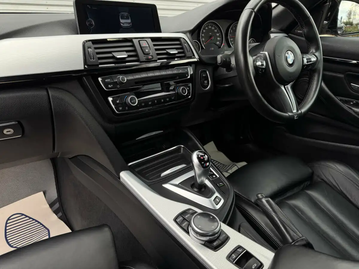 2014-bmw-4-series-30-m4-convertible-m-dct-big-50