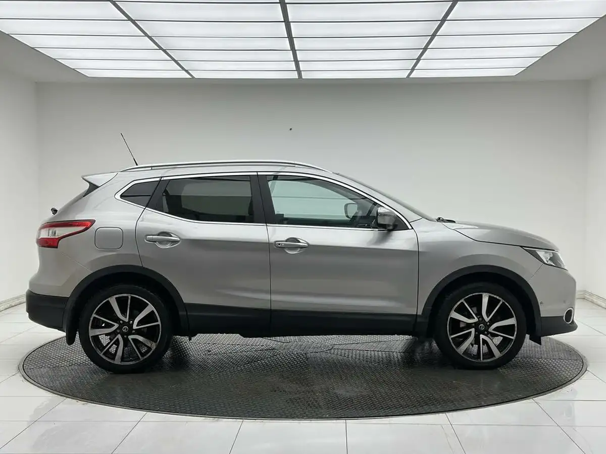 2015-nissan-qashqai-16dci-tekna-xtronic-cvt-big-6