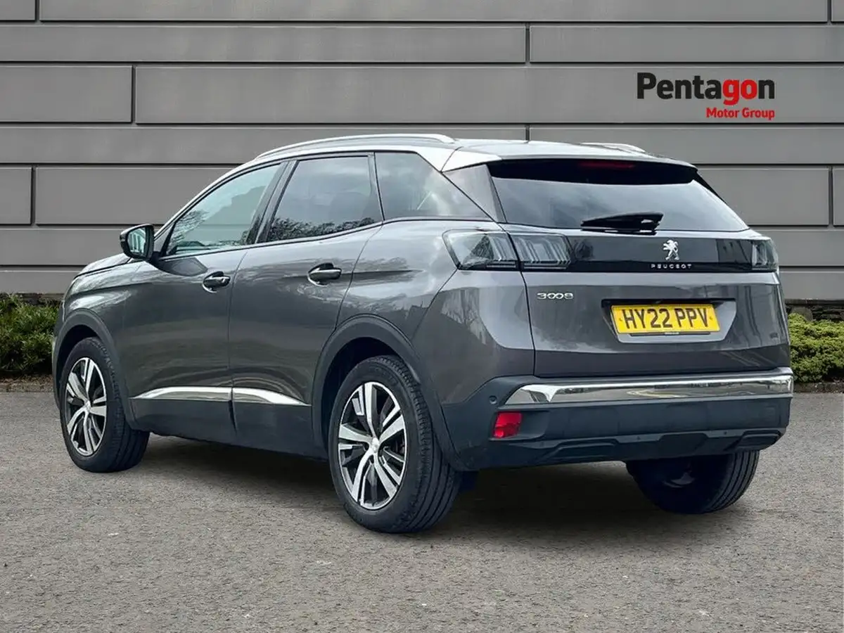 2022-peugeot-3008-suv-12-puretech-allure-premium-eat8-big-1