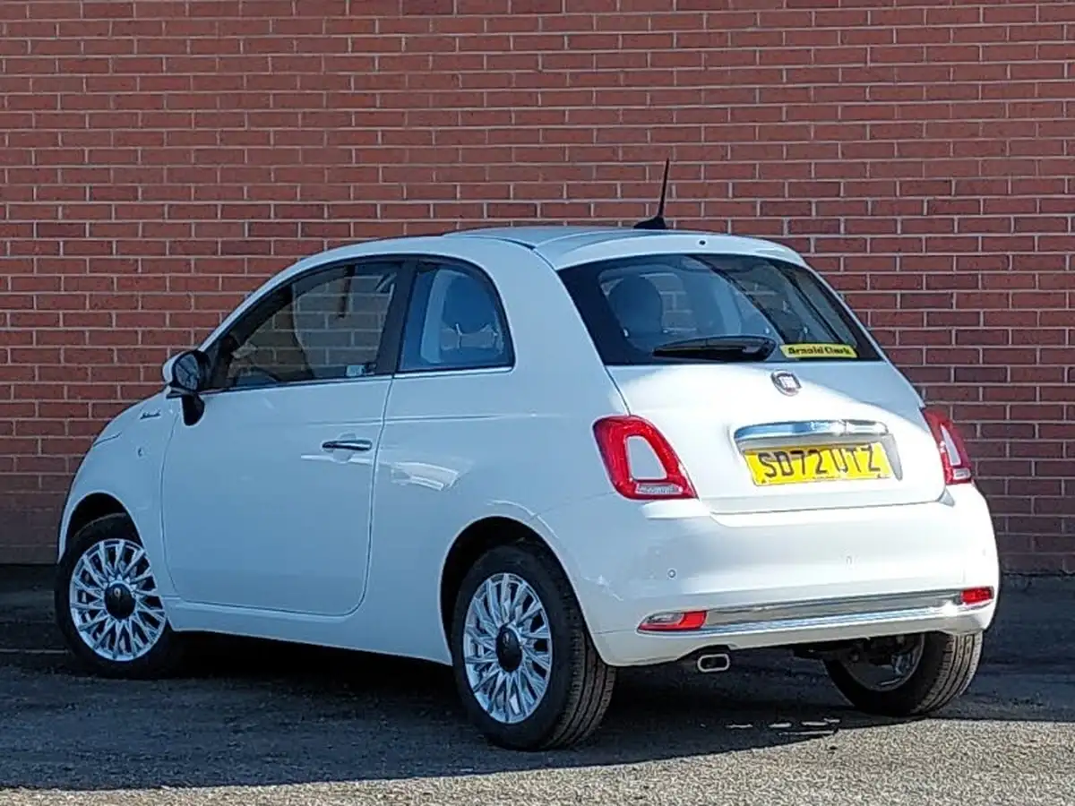 2022-fiat-500-10-dolcevita-big-1
