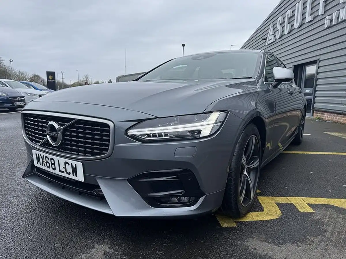 2018-volvo-s90-20td-d4-r-design-big-42