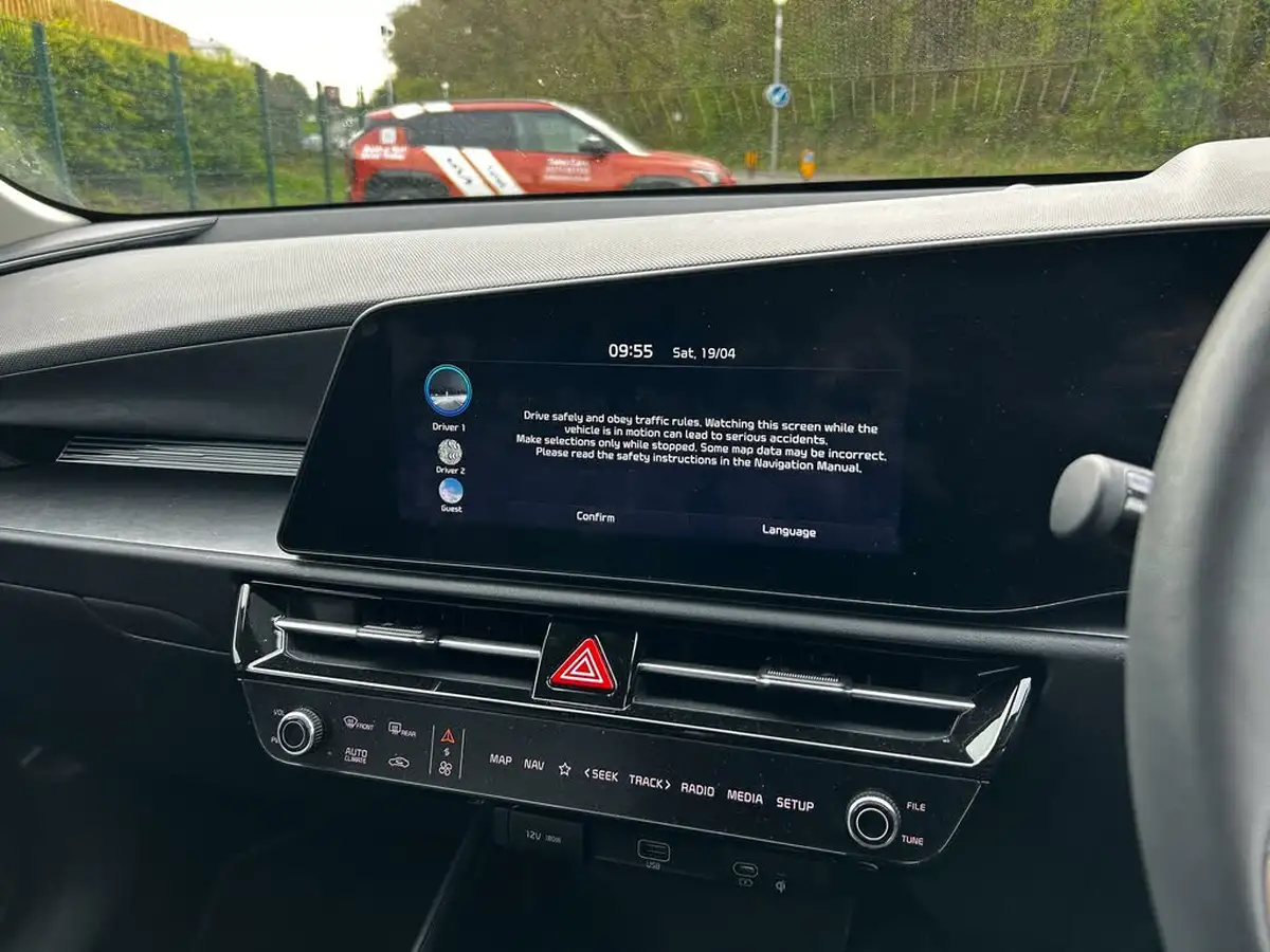 2024-kia-niro-16-gdi-4-127bhp-hev-132kwh-big-13