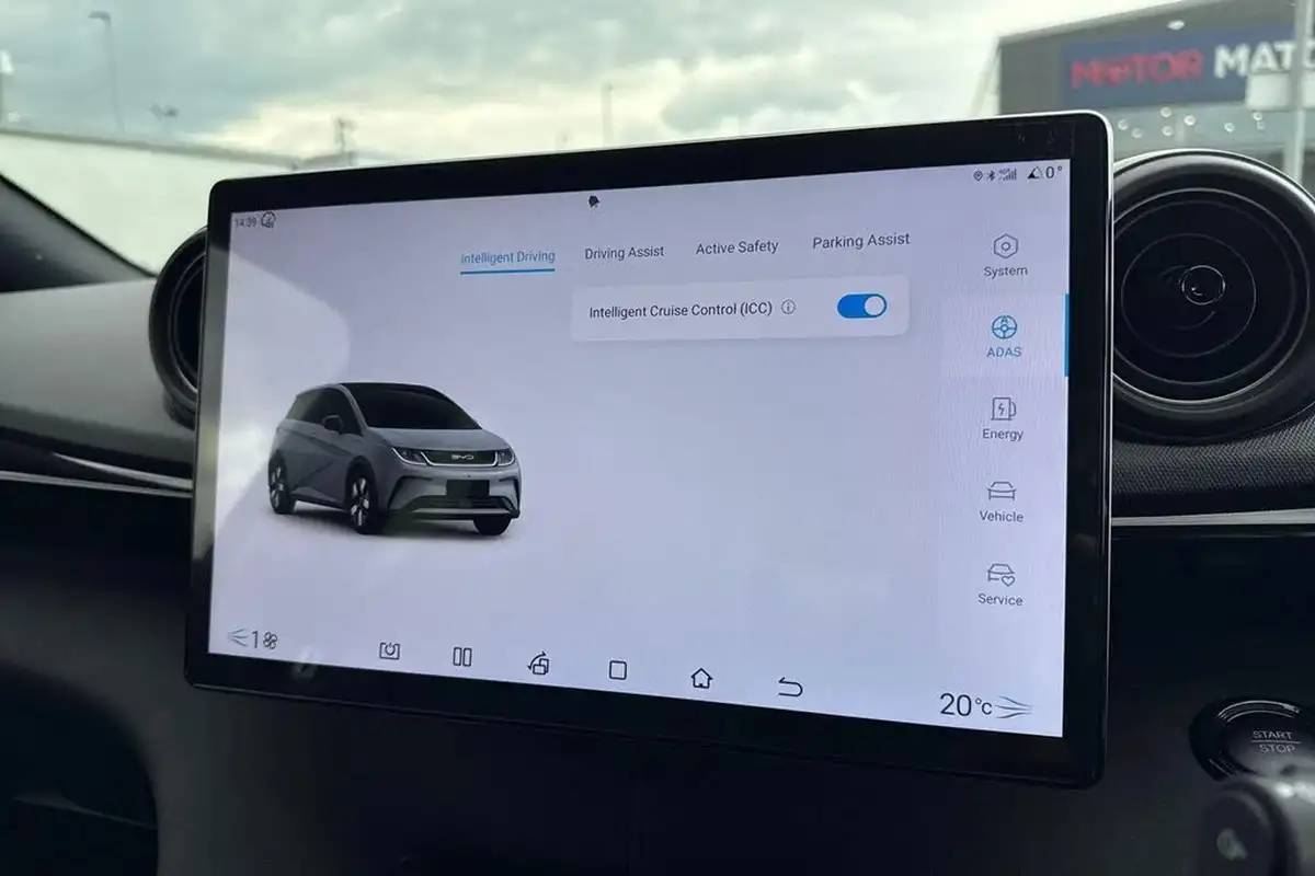 2025-byd-dolphin-e-design-big-54