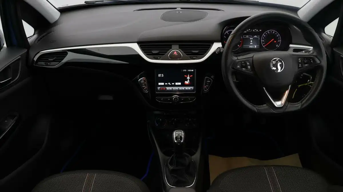 2017-vauxhall-corsa-14i-limited-edition-75ps-ecotec-3d-big-12