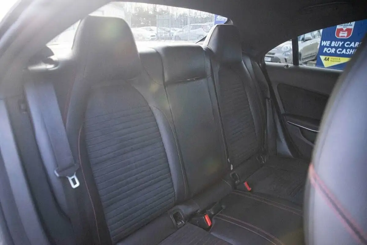 2018-mercedes-benz-cla-21d-cla-220d-amg-line-night-edition-177ps-ss-coupe-4d-big-29