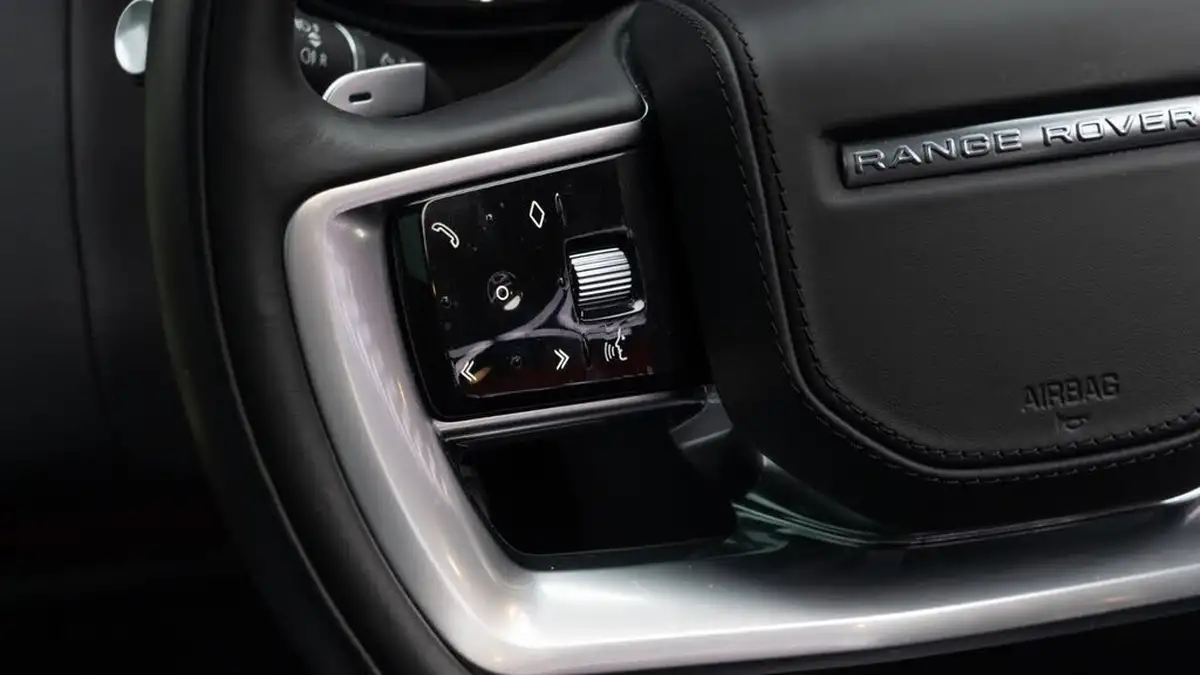 2022-land-rover-range-rover-30-d350-hse-big-10