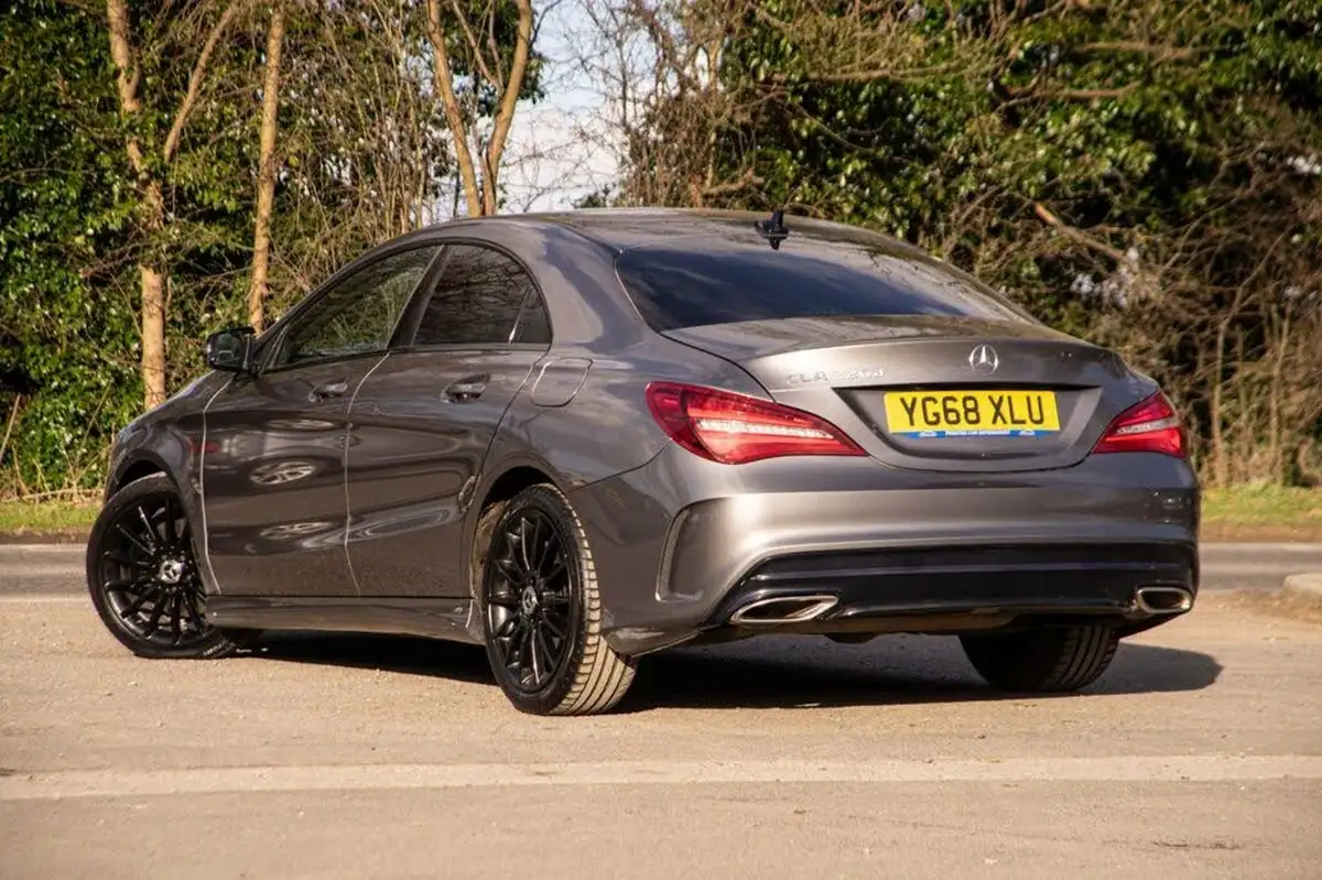 2018-mercedes-benz-cla-21d-cla-220d-amg-line-night-edition-177ps-ss-coupe-4d-big-1