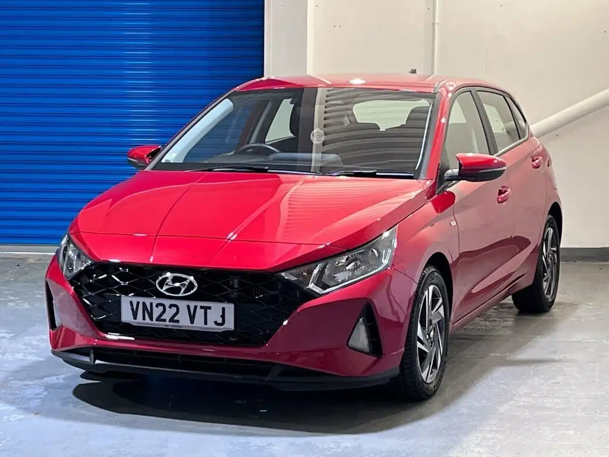 2022-hyundai-i20-10-t-gdi-se-connect-dct-big-6