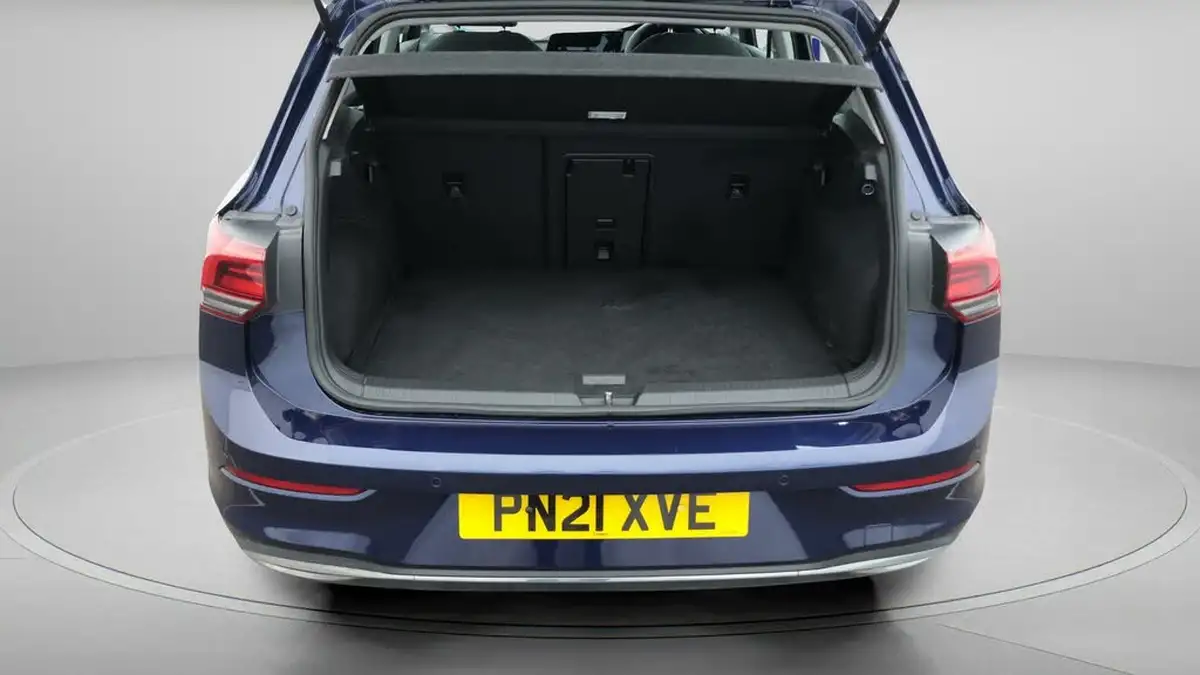 2021-volkswagen-golf-15-etsi-style-150ps-hatchback-big-17