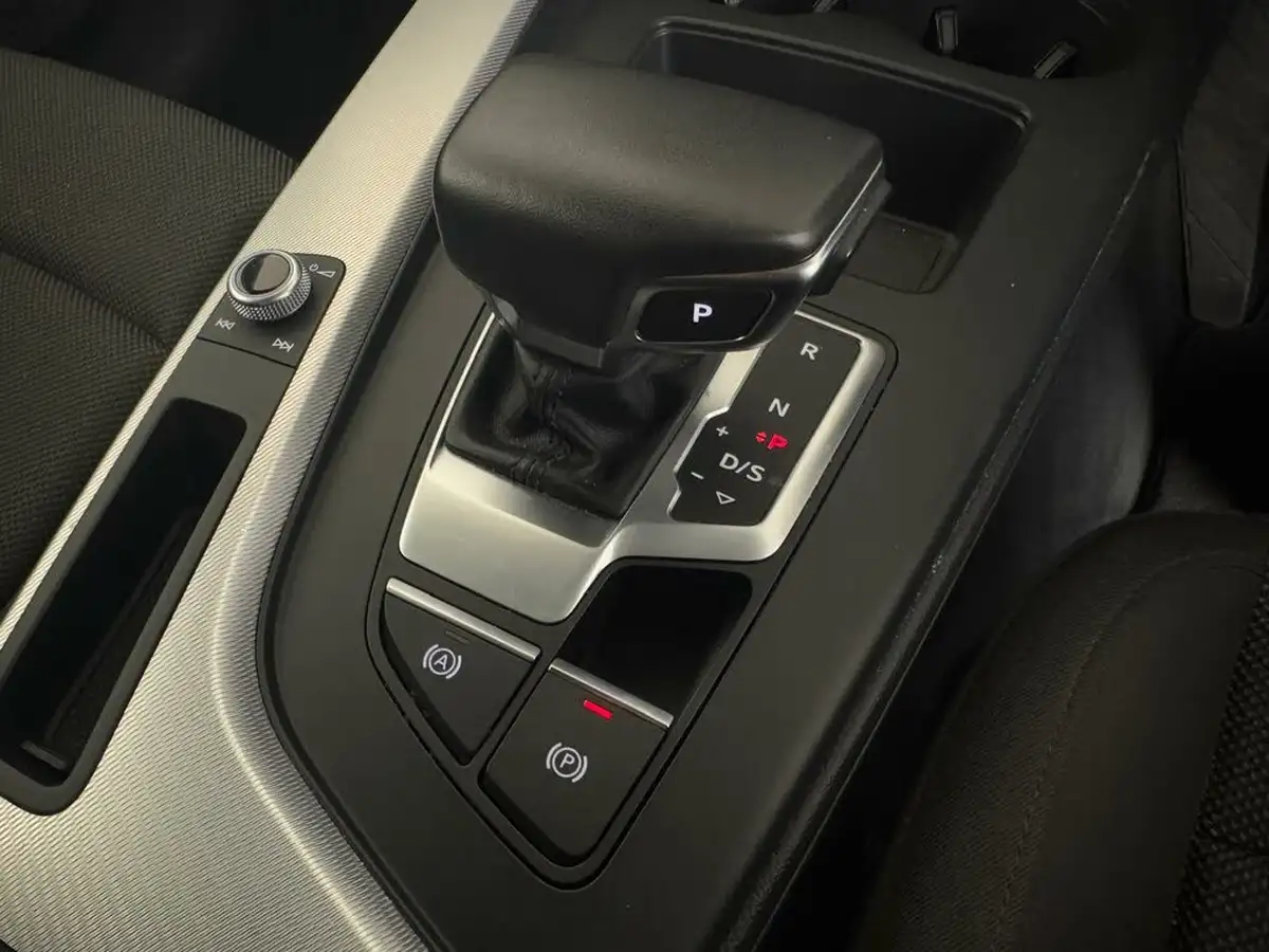 2022-audi-a4-avant-20-35-tdi-technik-big-33