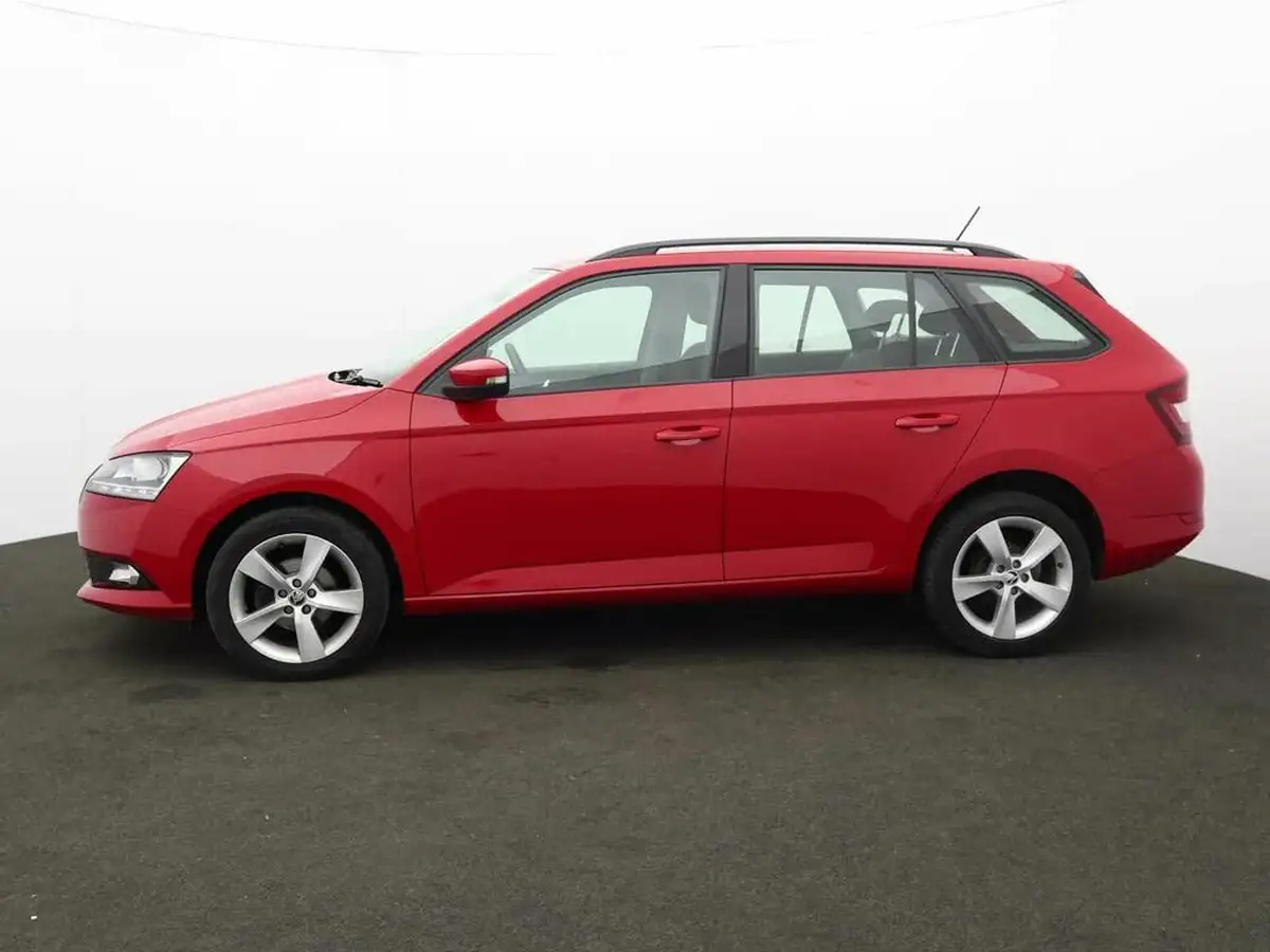 2022-skoda-fabia-10-tsi-se-l-95ps-estate-big-3