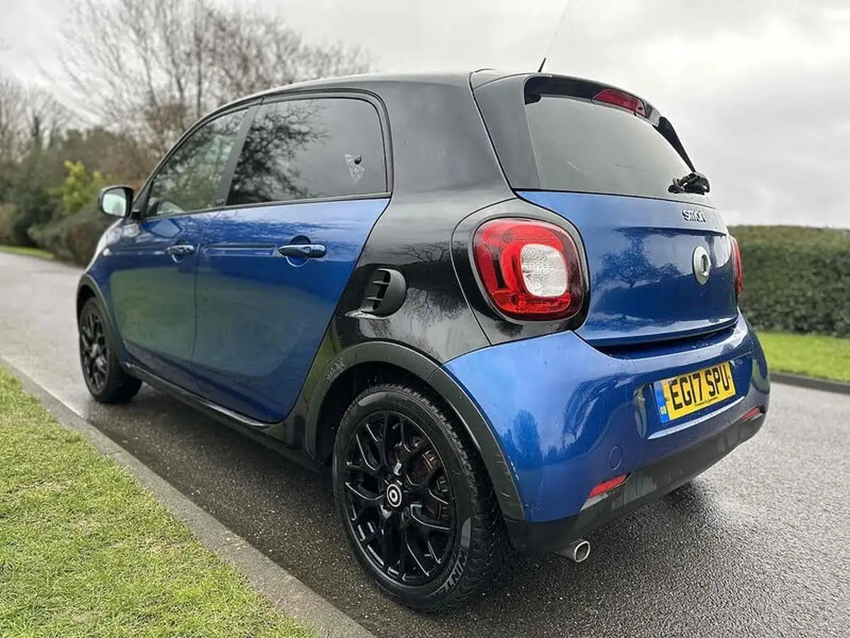 2017-smart-forfour-10-prime-sport-71bhp-ss-big-7