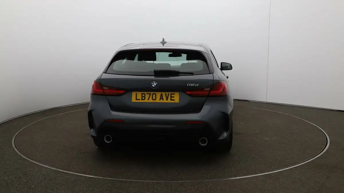 2020-bmw-1-series-20td-118d-m-sport-big-50