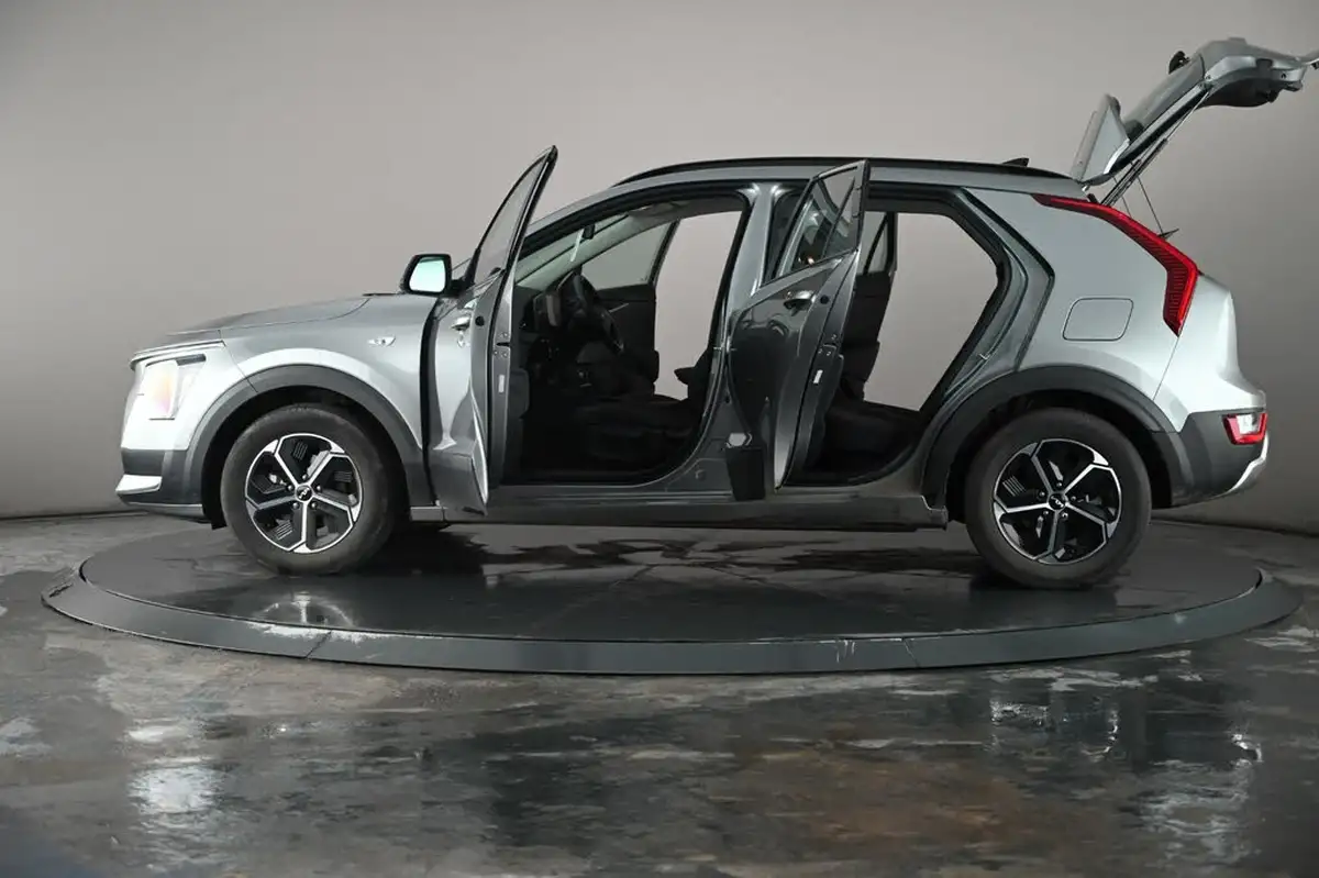 2022-kia-niro-16-gdi-139bhp-hev-132kwh-big-43