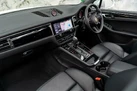 2023-porsche-macan-29-v6-s-small-13