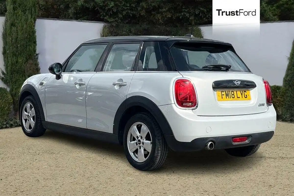 2018-mini-cooper-15-cooper-series-ii-ss-hatchback-5d-big-1