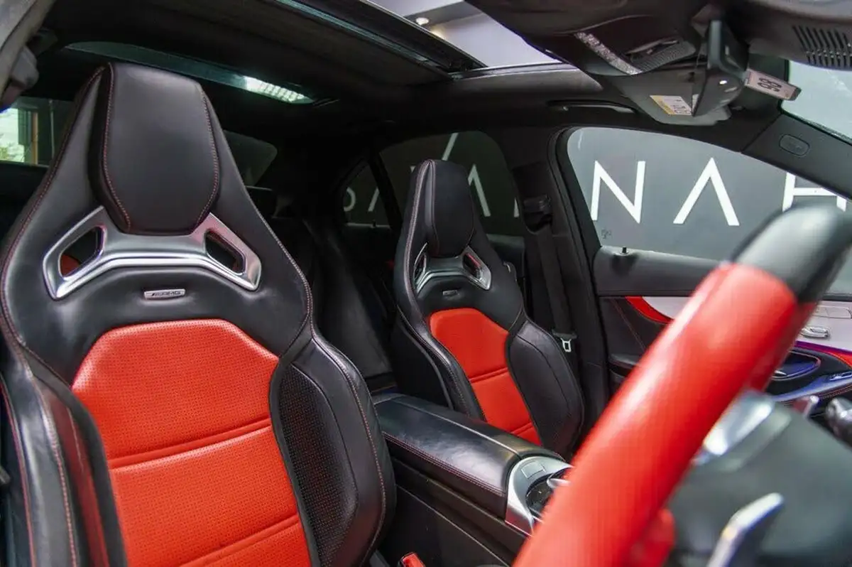2019-mercedes-benz-c-class-40-c63-amg-s-premium-plus-saloon-4d-big-3