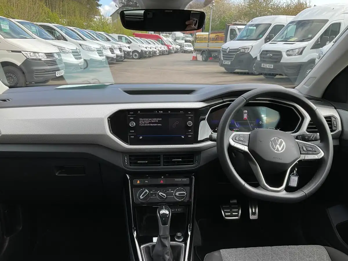 2024-volkswagen-t-cross-10-tsi-move-110ps-dsg-big-14