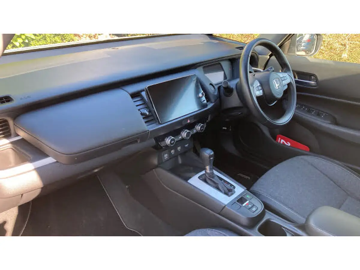 2022-honda-jazz-15-i-mmd-ex-107ps-big-1