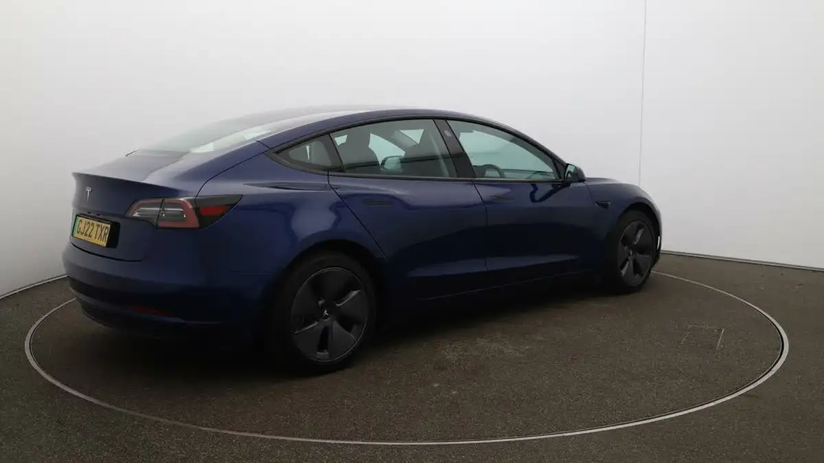 2021-tesla-model-3-e-standard-plus-big-43