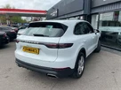 2021-porsche-cayenne-30-v6-e-hybrid-462ps-station-wagon-small-1