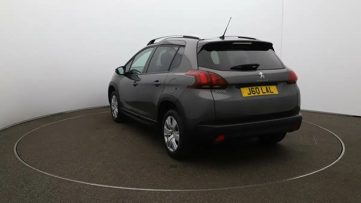 2019-peugeot-2008-suv-12-puretech-signature-82bhp-big-52
