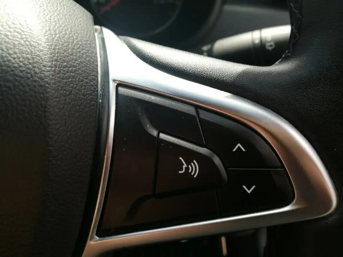 2018-dacia-duster-16-sce-comfort-big-11