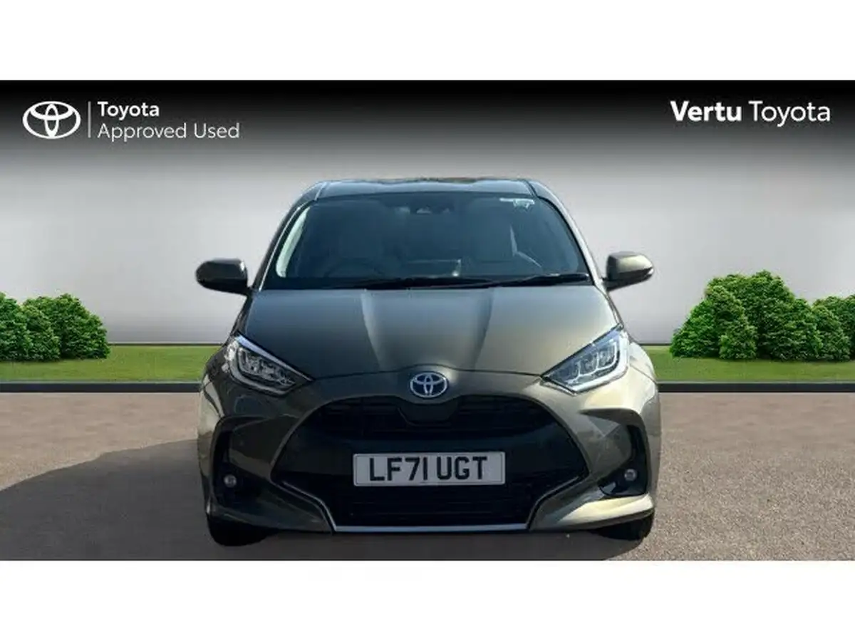 2021-toyota-yaris-15-vvt-i-excel-big-14
