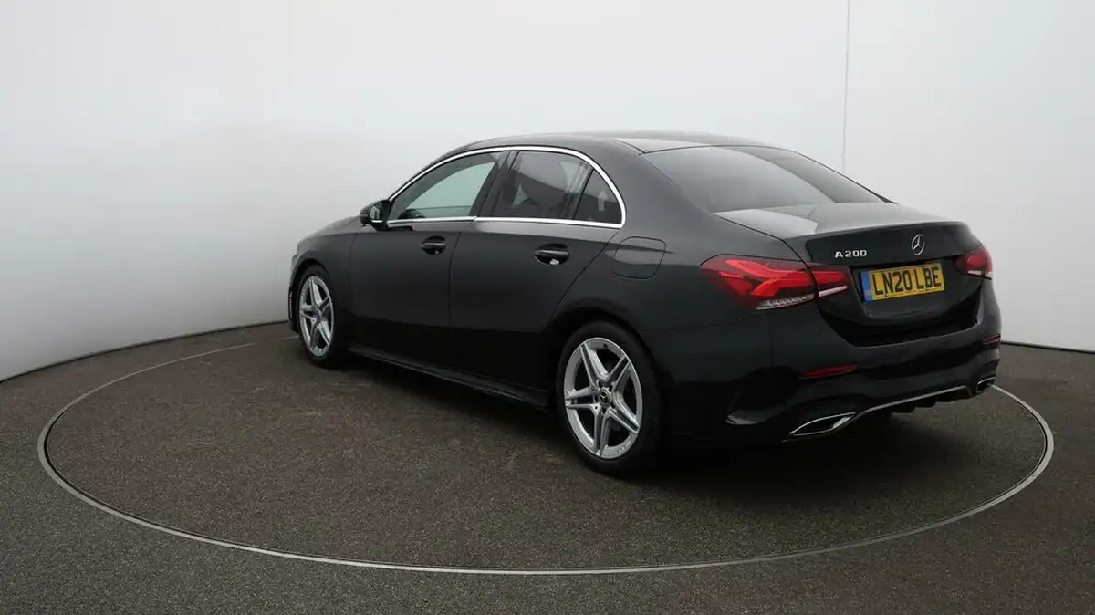 2020-mercedes-benz-a-class-13-a200-amg-line-saloon-4d-7g-dct-big-52