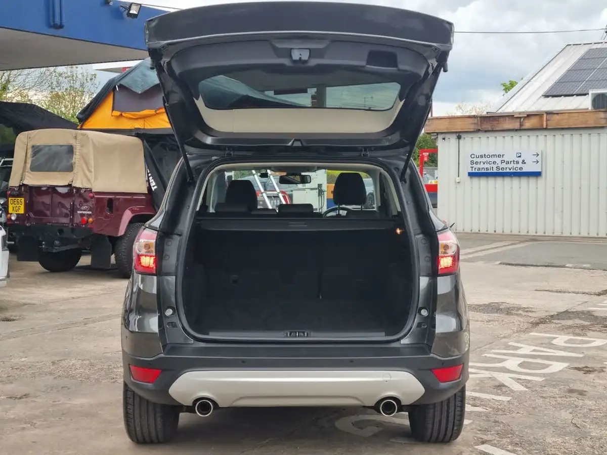 2017-ford-kuga-20tdci-titanium-180ps-awd-big-43