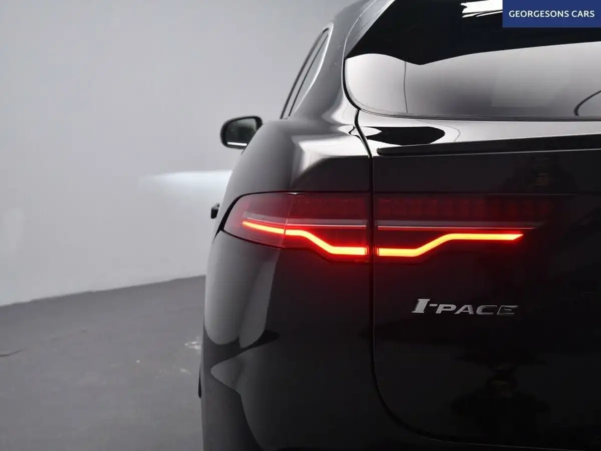 2019-jaguar-i-pace-ev400-se-big-9