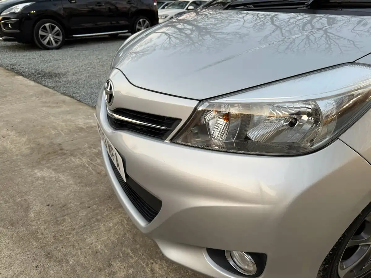 2013-toyota-yaris-133-trend-vvt-i-5d-big-24