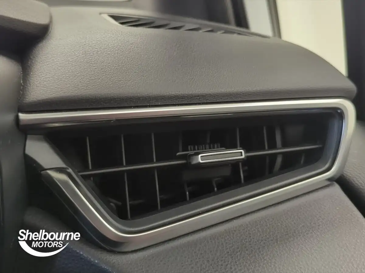 2024-toyota-corolla-18-vvt-i-icon-touring-sports-big-21