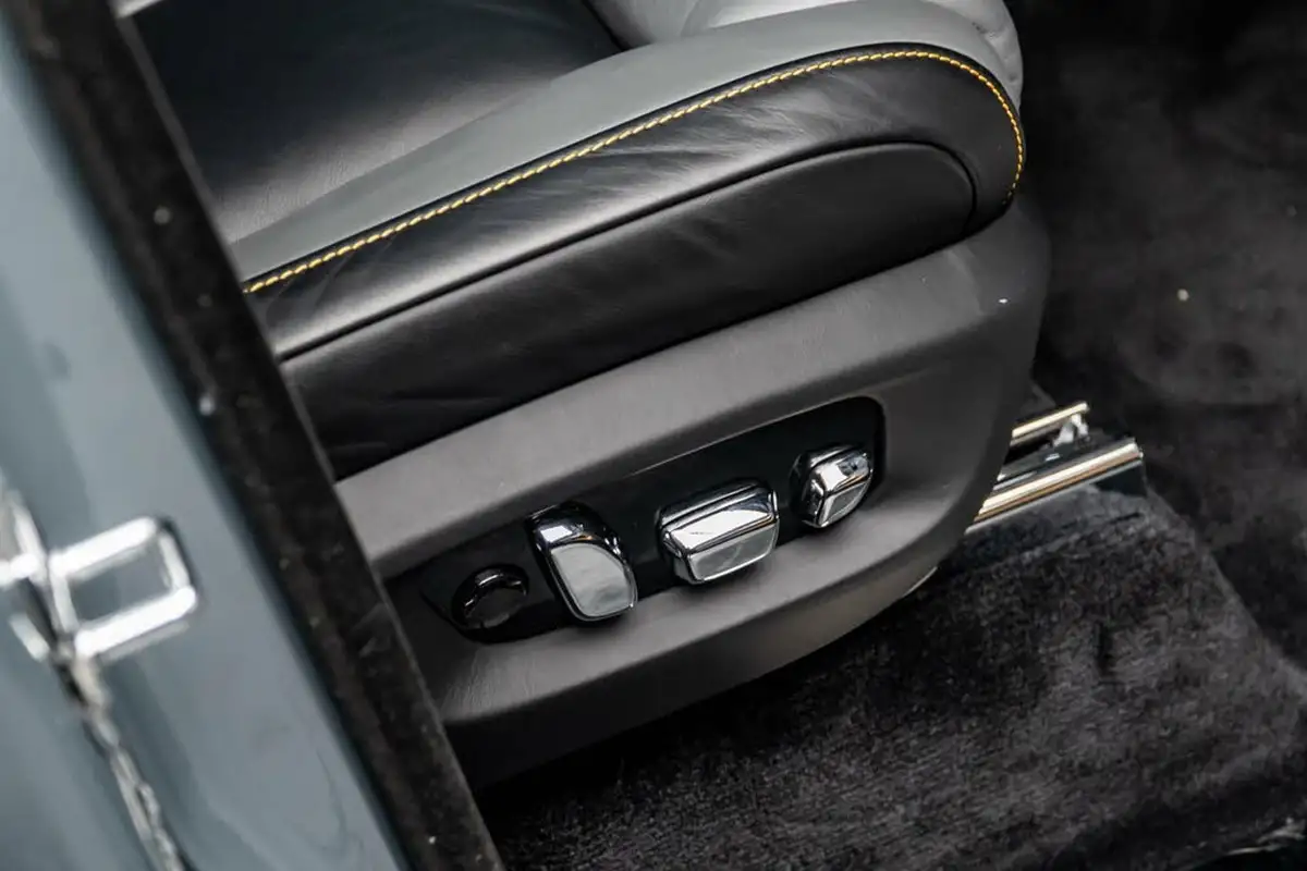 2024-rolls-royce-cullinan-675-big-37